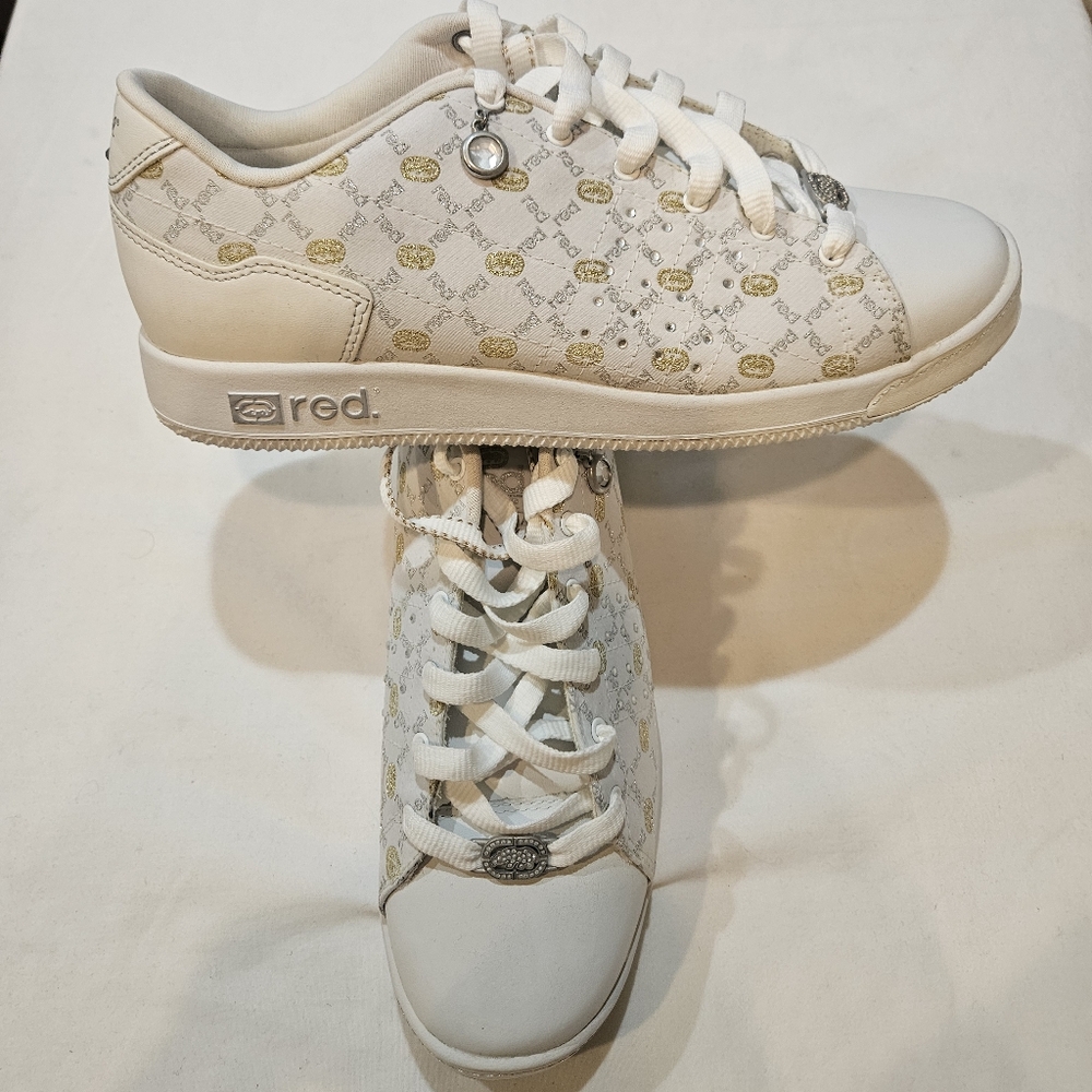 marc ecko red sneakers
